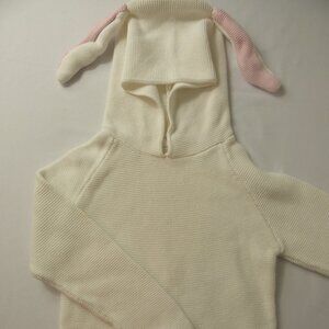 Mama Siesta Bunny Sweater, Size 6 Years